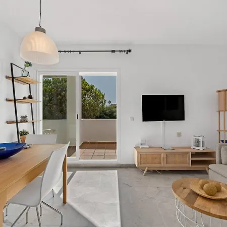 Apartment Beautiful And Peaceful On The *