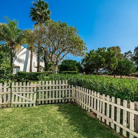 Apartment Beautiful And Peaceful On The Marbella